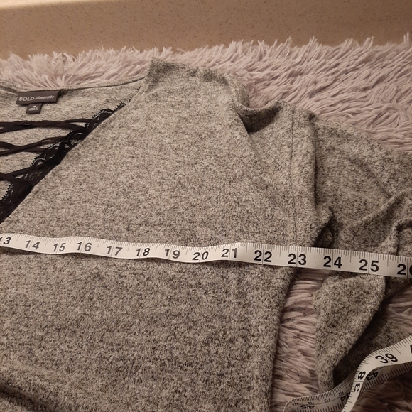 Bold elements gray soft sweater with black lace detail Size Med - Picture 6 of 8